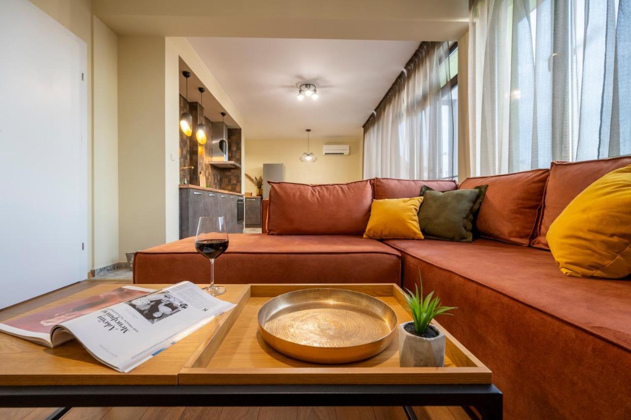 Three Lilies Apartments Пловдив Екстериор снимка