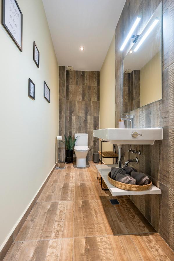 Three Lilies Apartments Пловдив Екстериор снимка