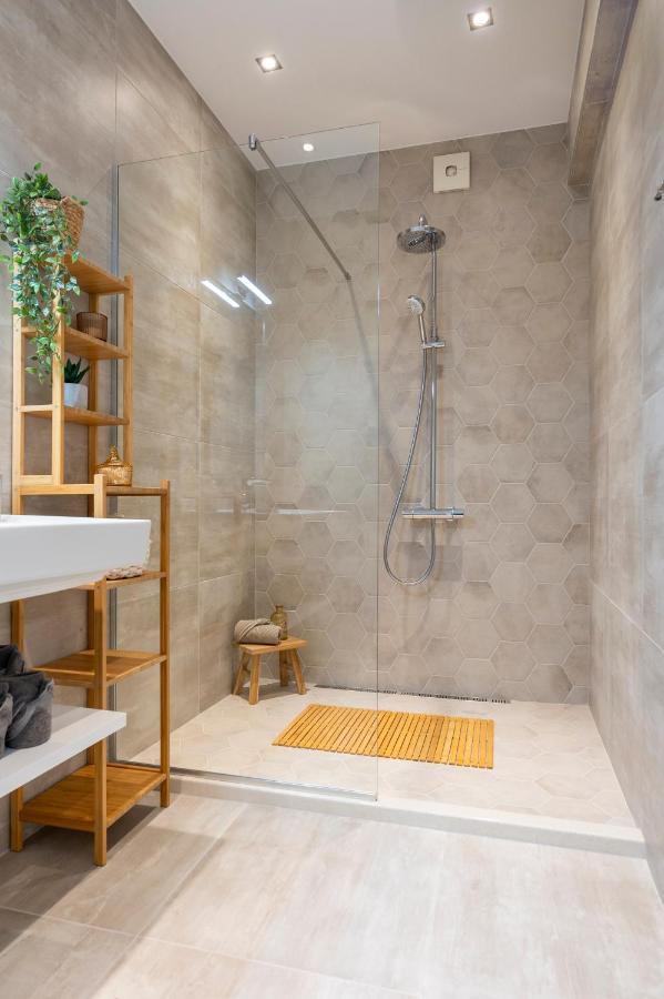 Three Lilies Apartments Пловдив Екстериор снимка