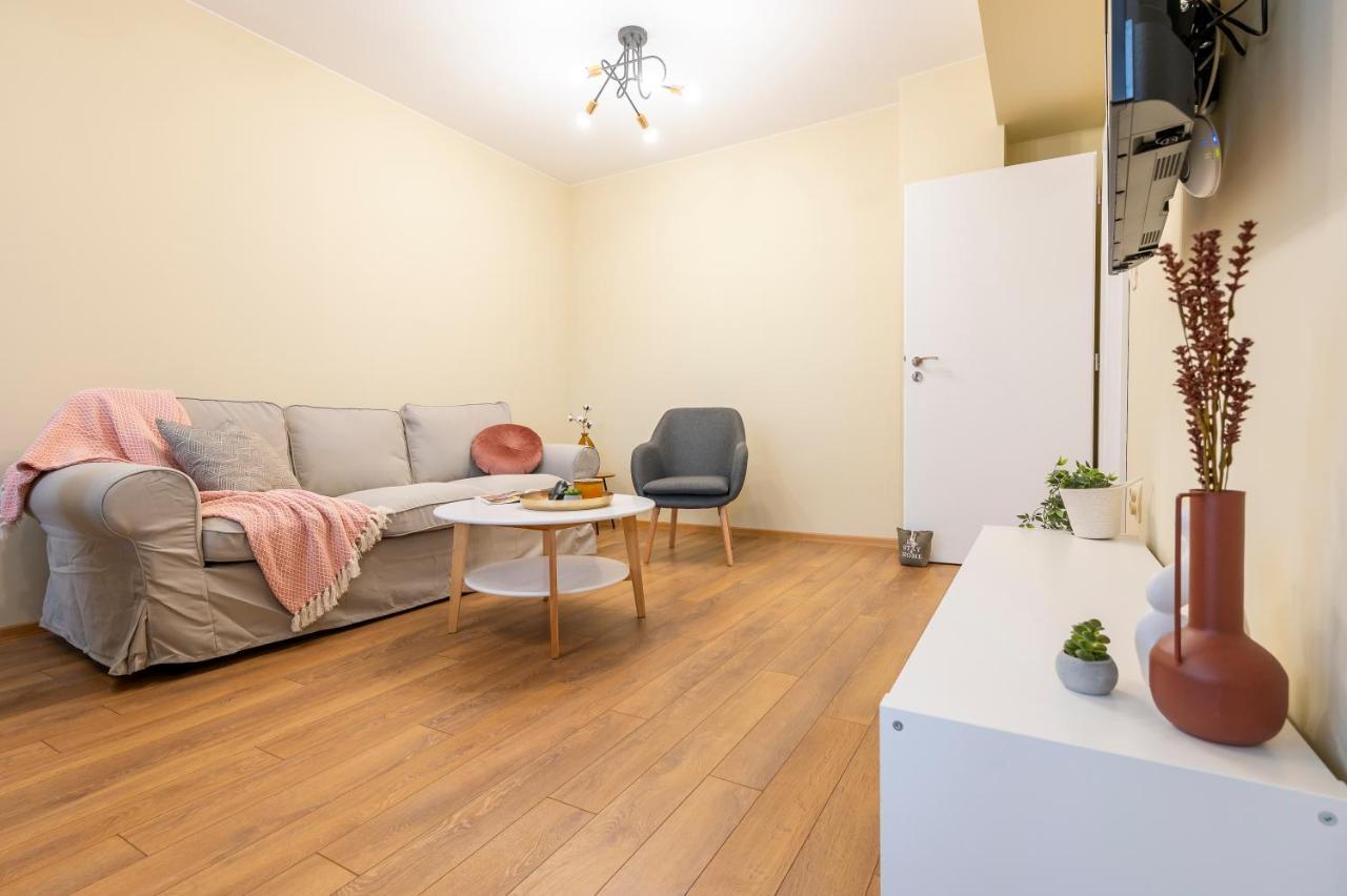 Three Lilies Apartments Пловдив Екстериор снимка