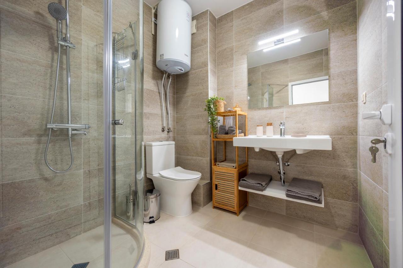 Three Lilies Apartments Пловдив Екстериор снимка
